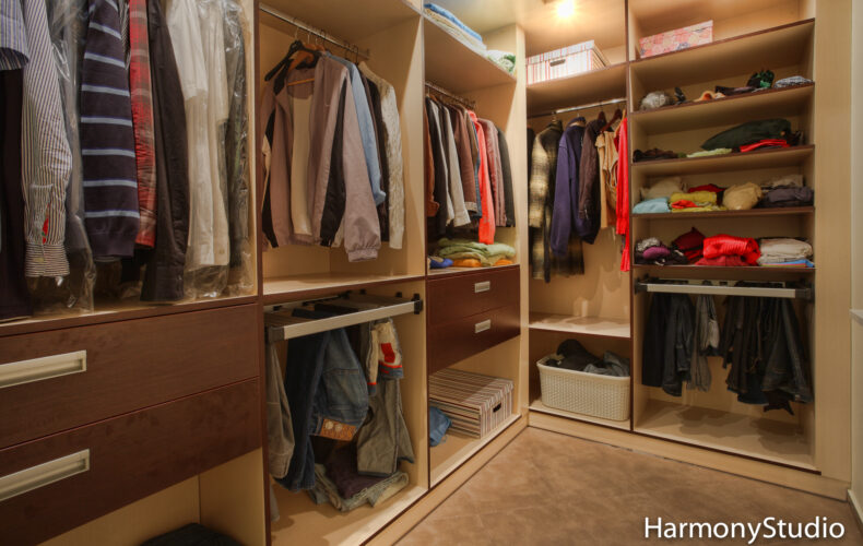 Garderoba z wyposażeniem