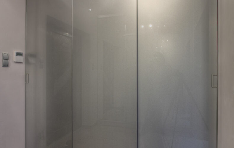 Szafa wnękowa na wymiar